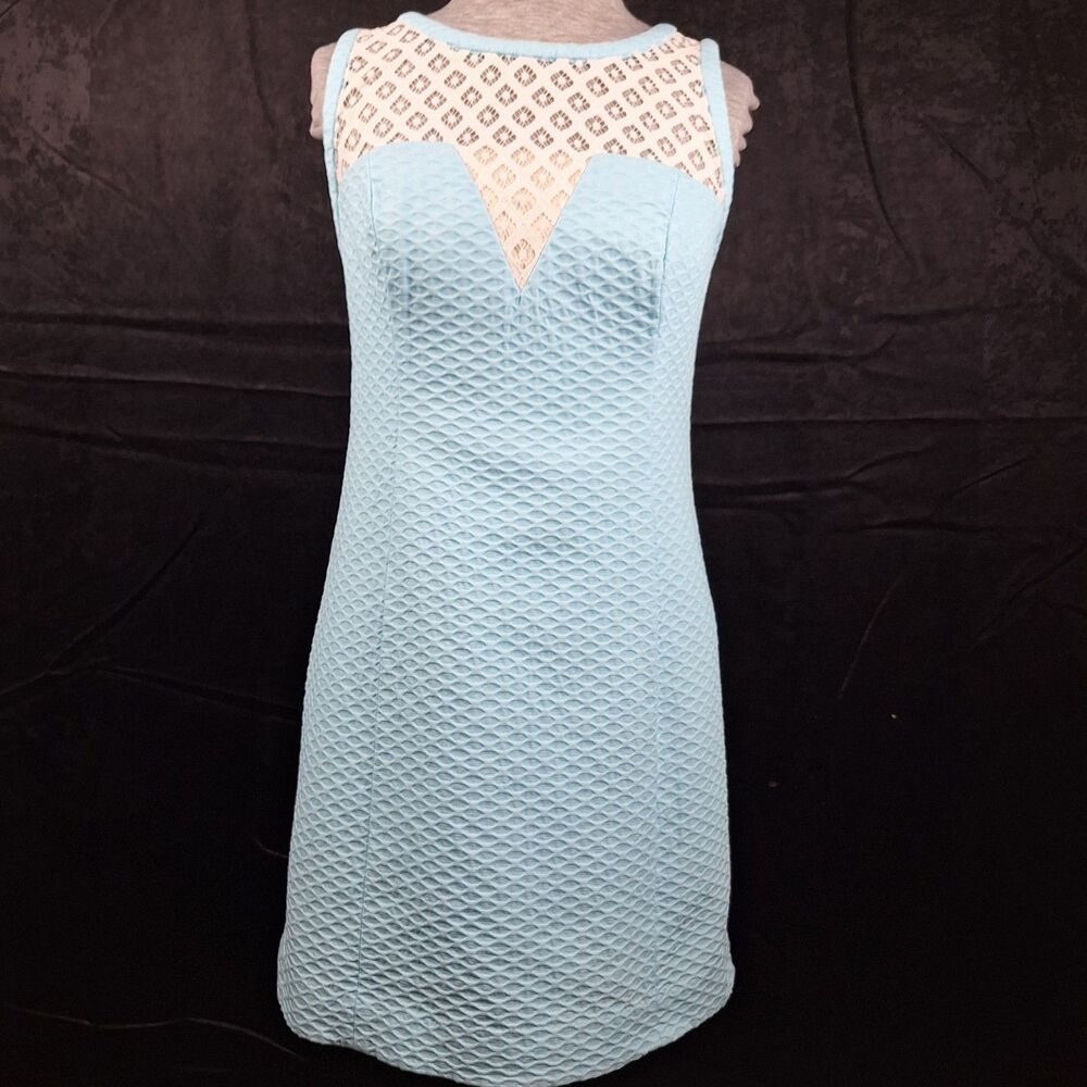 Lilly Pulitzer 4 Vandalia Shift Dress in Serene Blue Textured Cotton White Lace